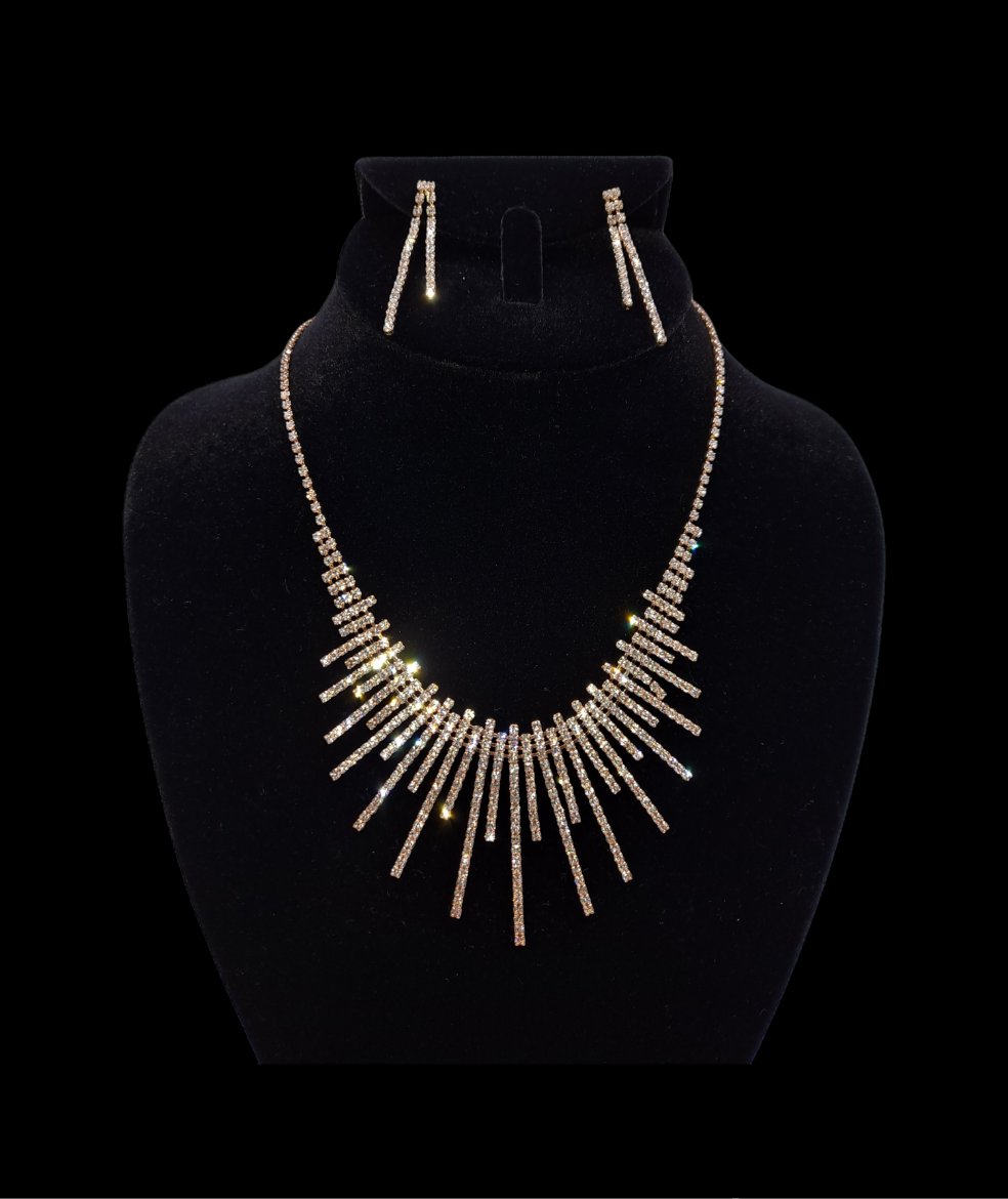 Fringe necklace set